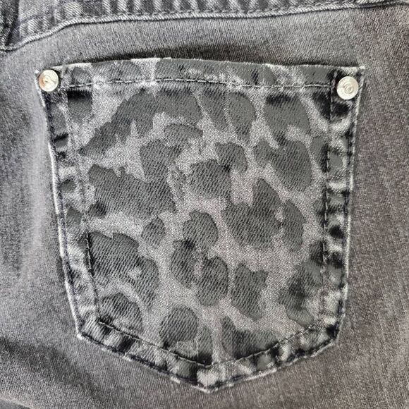Express Zelda Slim Fit Ultra Low Rise Leopard Animal Print Jeans Black Size 4 - Picture 14 of 16